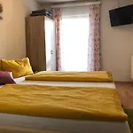 홈스테이 Haus Sonja *