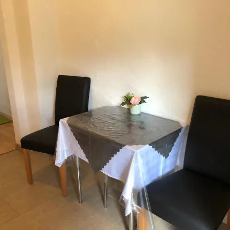 Haus Sonja Δωμάτια σε οικογενειακή κατοικία Faak am See