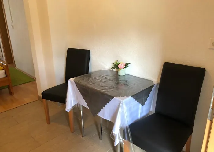 Haus Sonja Pansiyon Faak am See